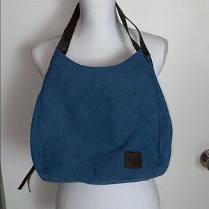 Canvas shoulder bag
